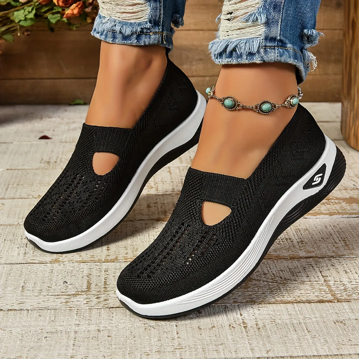 KIRRA - ORTHOPAEDIC SLIP-ON SHOES