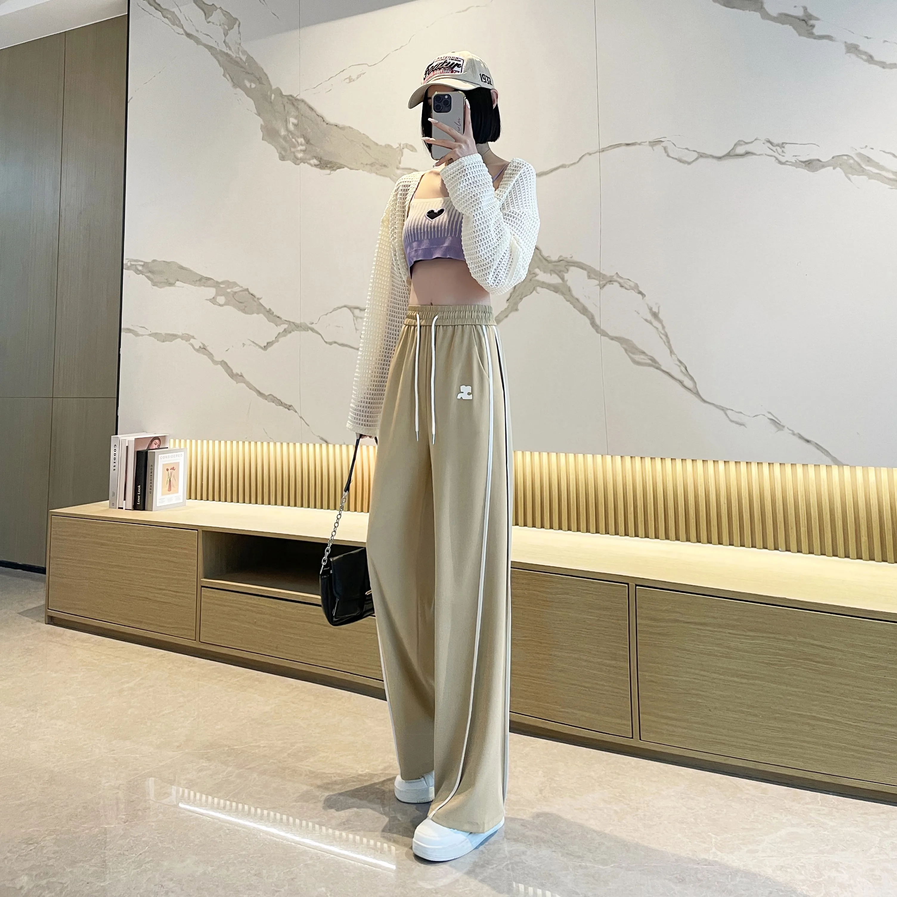 Loose-Fit Silky Elasticity Straight Stripe Straight-Leg Pants