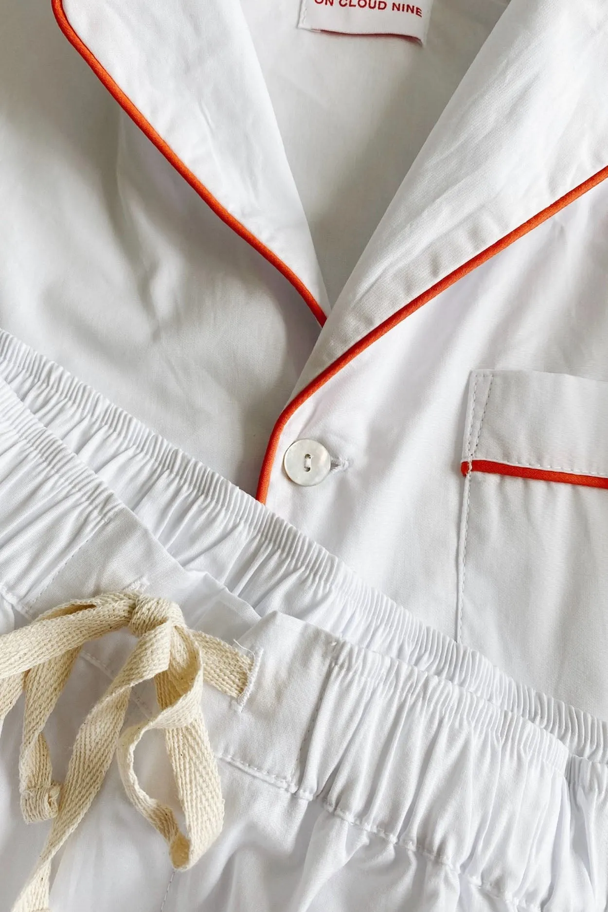 PYJAMAS SET // WHITE & CORAL // WOMEN