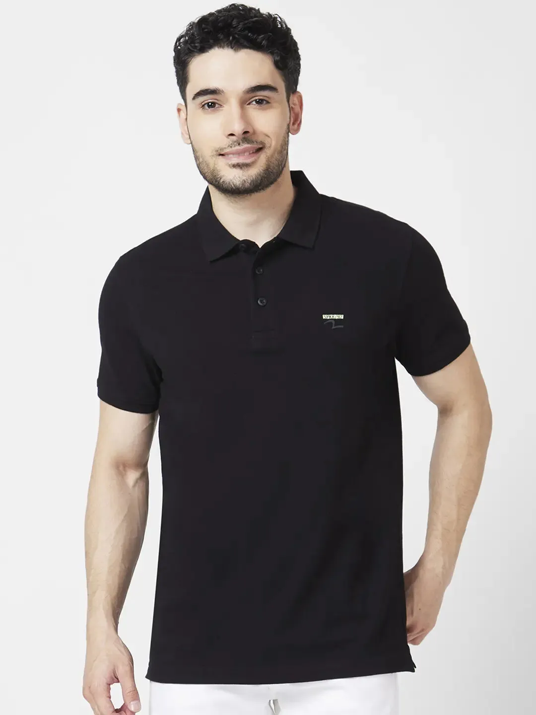 Spykar Men Black Cotton Slim Fit Half Sleeve Polo Neck Plain Tshirt