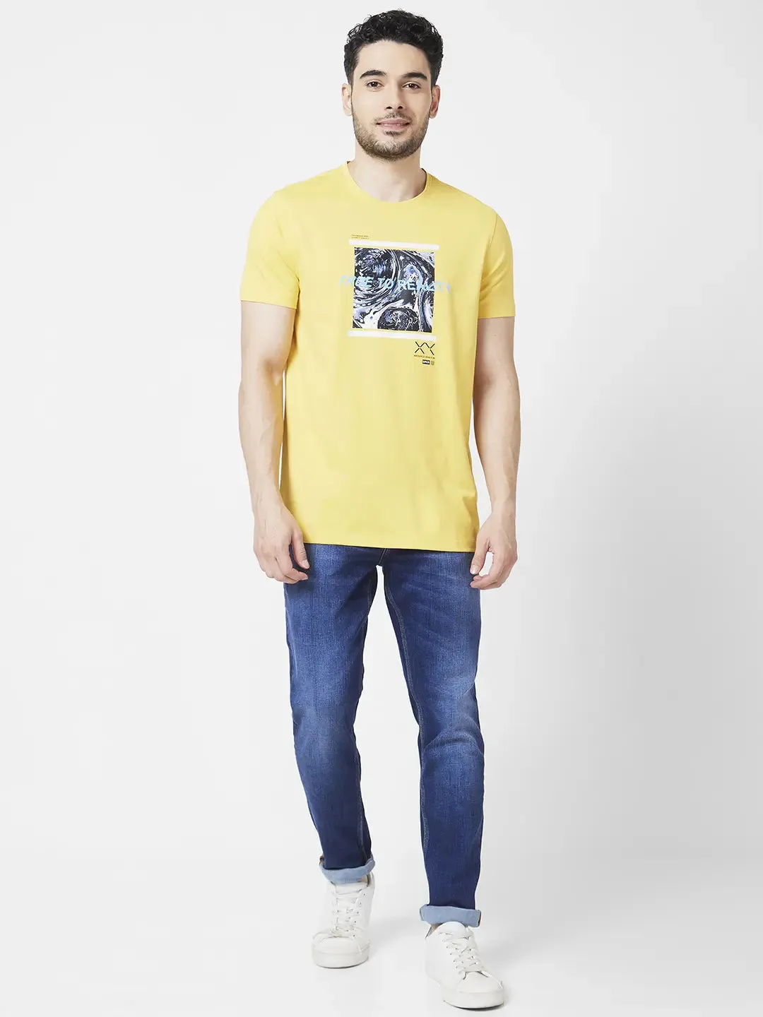 Spykar Men Lemon Yellow Blended Slim Fit Half Sleeve Round Neck Printed Tshirt