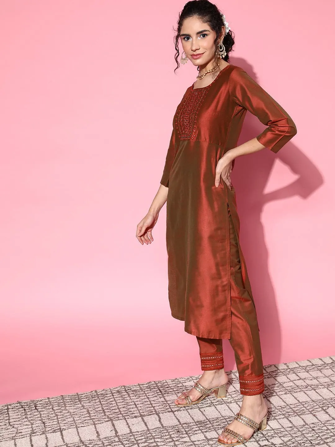 Women Rust Mirror Embroidered Kurta With Pants